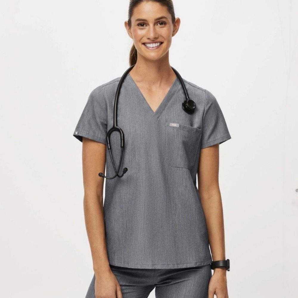 FIGS‎ Catarina One Pocket Scrub Top V-Neck Grey Gray Women XS Medical Uniform